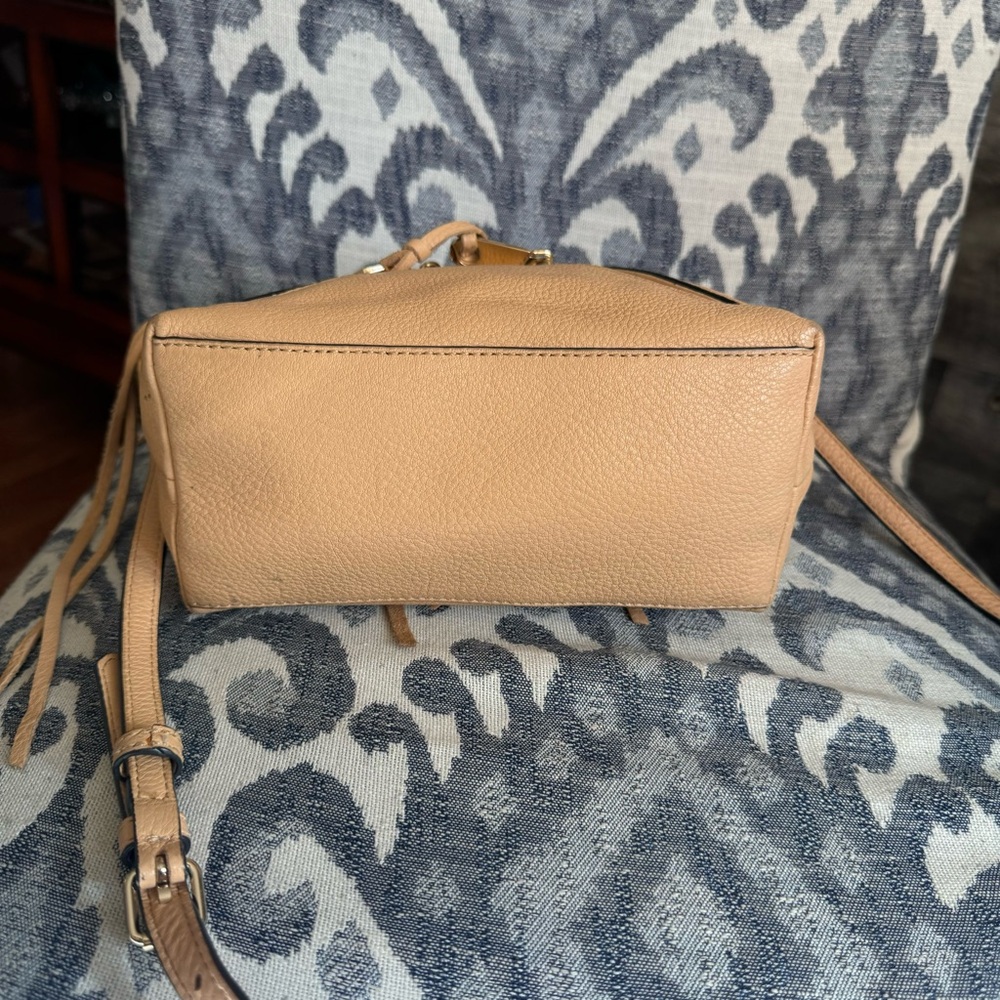 REBECCA MINKOFF, crossbody bag/ mini bag. Tan pebbled soft leather. - Picture 6 of 8